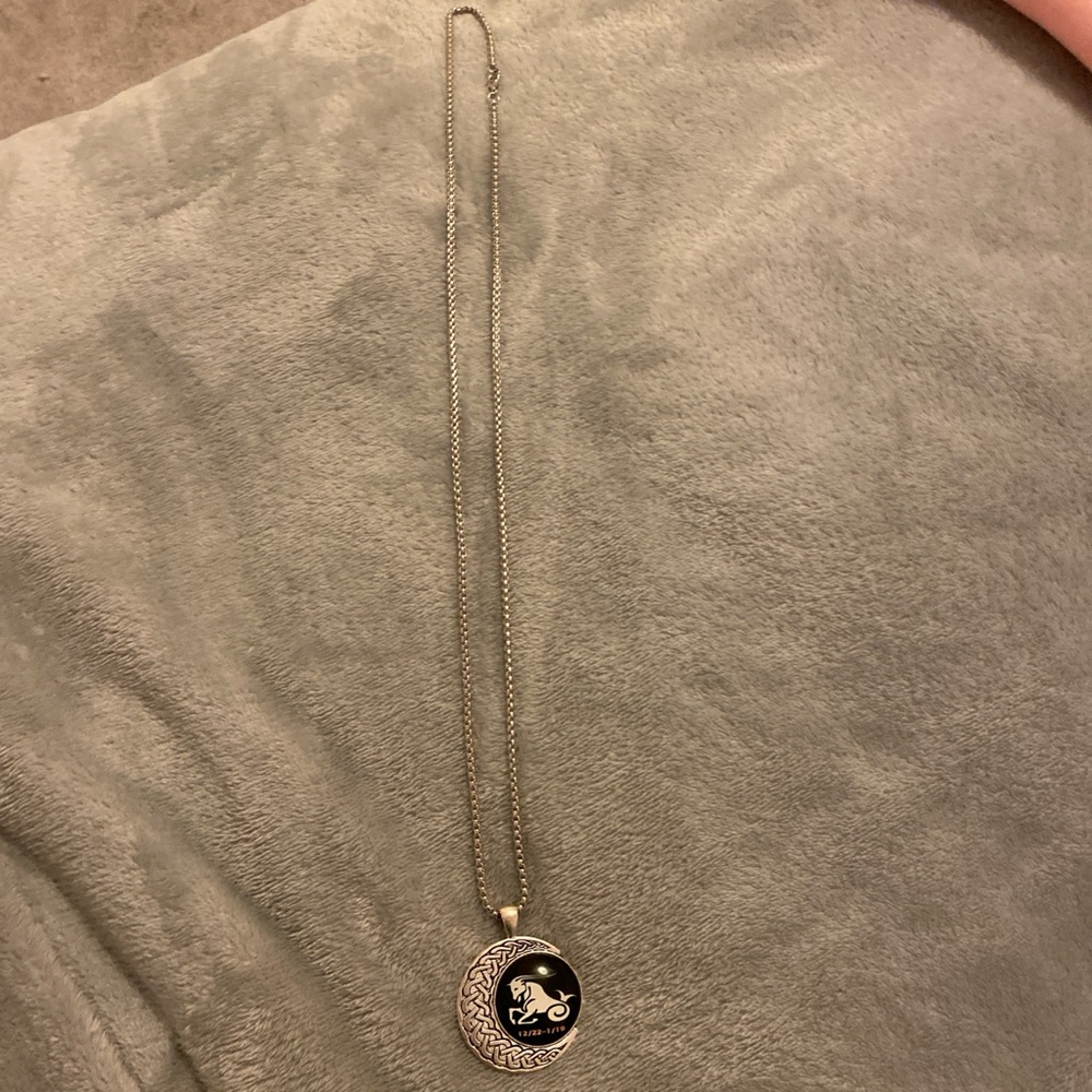 SHEIN Silver Zodiac Pendant Necklace